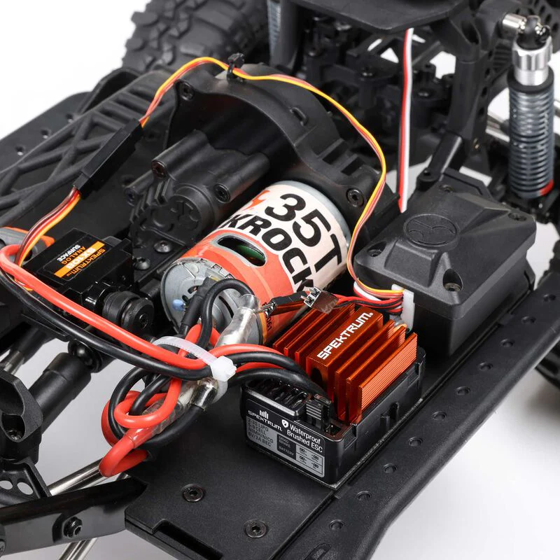 Axial 1/10SCX10 III 1987 Toyota SR5 - Image 28