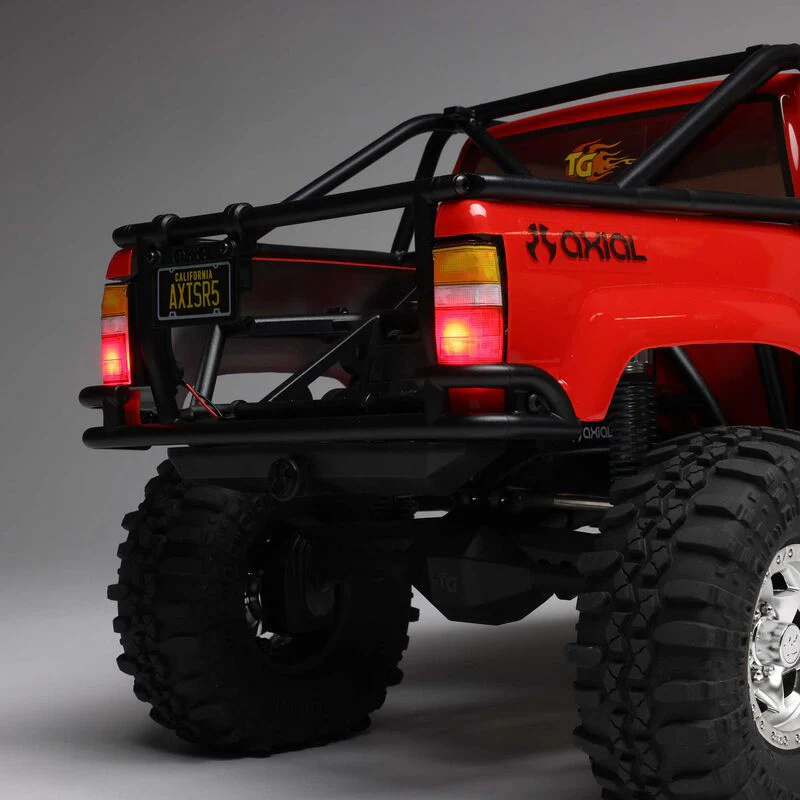 Axial 1/10SCX10 III 1987 Toyota SR5 - Image 54