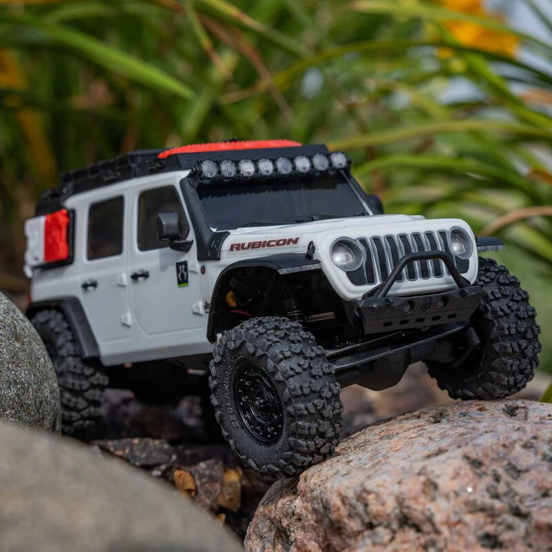 Axial 1/30 SCX30 Jeep Wrangler JLU 4X4 RTR Brushed Rock Crawler (Battery & Charger Included) - Image 37
