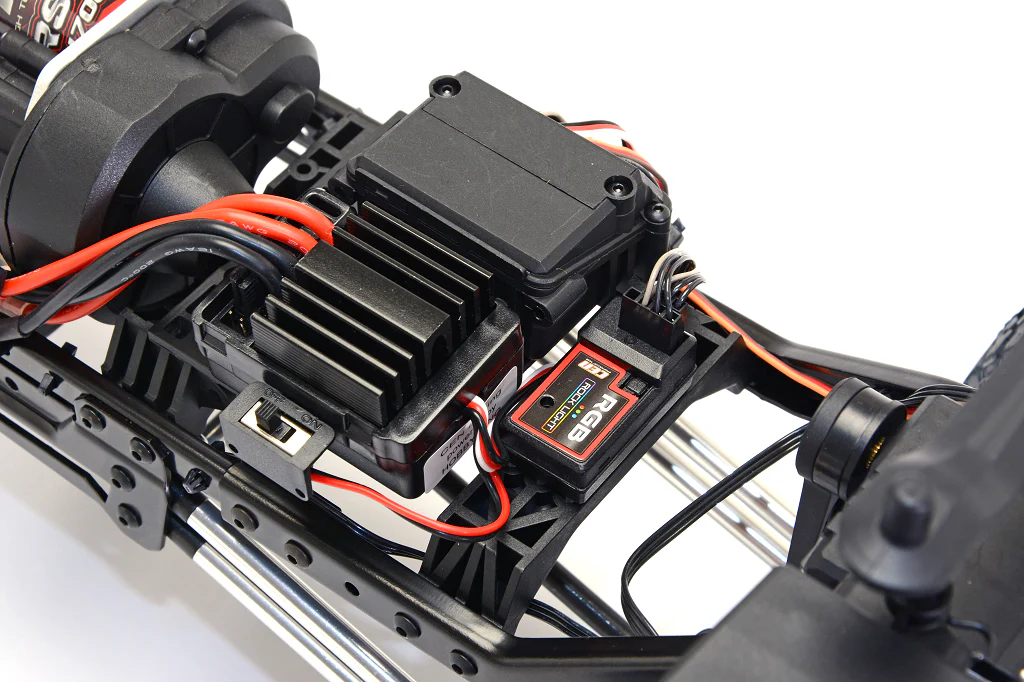 Cen Racing Ford F250 KG1 Edition Lifted Truck Burnt Copper - RTR - Image 11