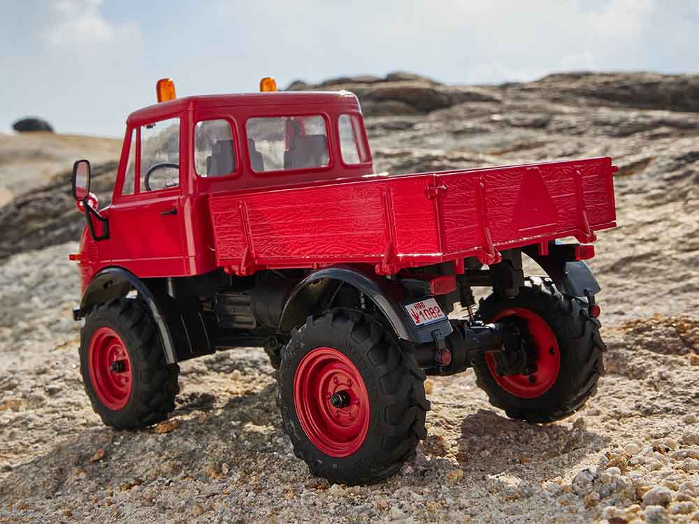 FMS 1:24 FCX24 Mercedes-Benz Unimog 421 RTR - RED - Image 4
