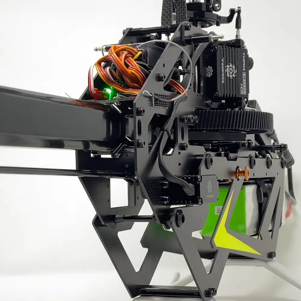 Tron 5.8 HERITAGE Helicopter Kit (w/o Blades) - Gray/Neon Yellow - Image 10